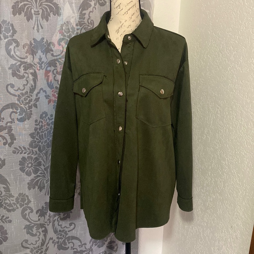 Vince Camuto Size Medium Suede Shacket